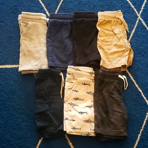 (7) Size S Shorts